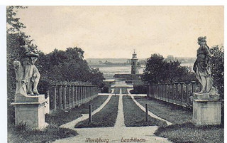 Impressive then as today: the view of the pier with Saxony’s only lighthouse.